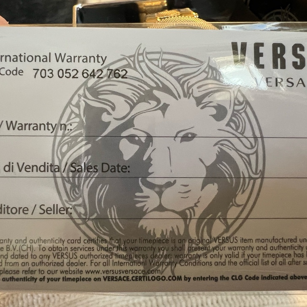 Brand new! Versus Versace Brick lane women watch. Never worn with tags! 🏷️ - Picture 6 of 9